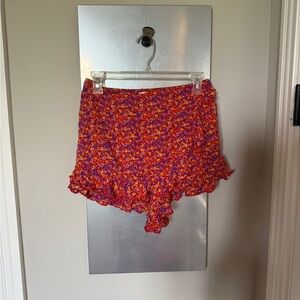 Floral Ruffle Hem Shorts